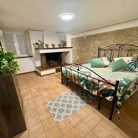 Apartment Bilocale Rinnovato Con Aria Condizionata, Marco Polo, A 2 Passi Da Mare, Pineta E Centro